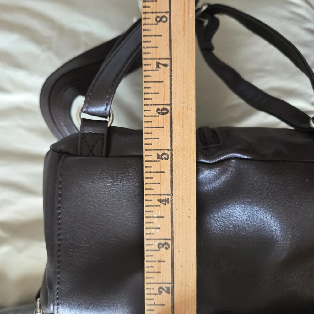 Brown Single Strap to Backpack Convertable with 3 Pockets - Picture 7 of 8